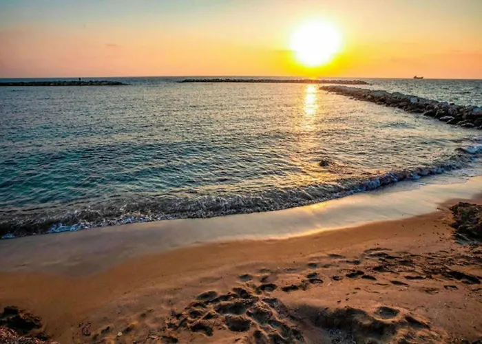 H&O Regina Garden Ap New In Paphos!